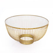 Mesa de centro dorada con cristal